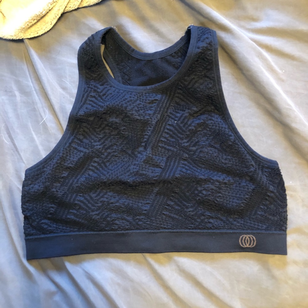 Sports bra